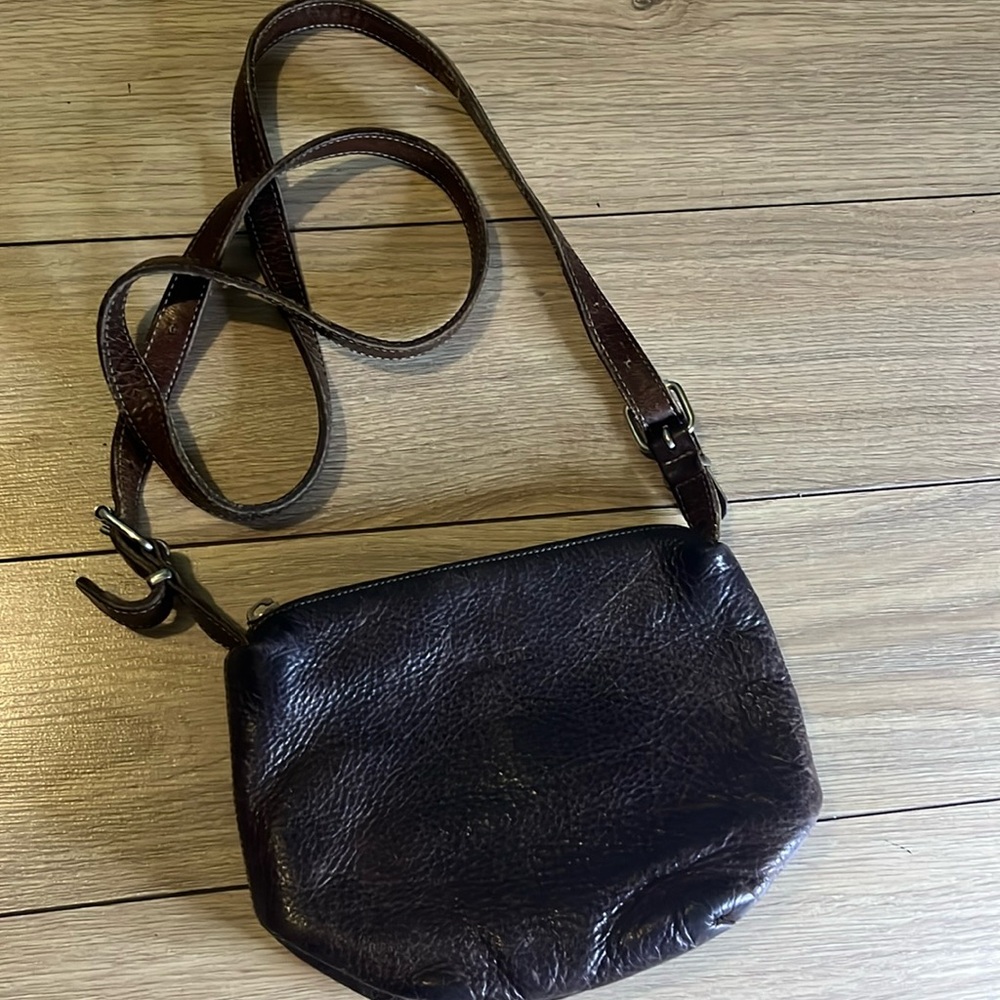 Roots leather crossbody bag
